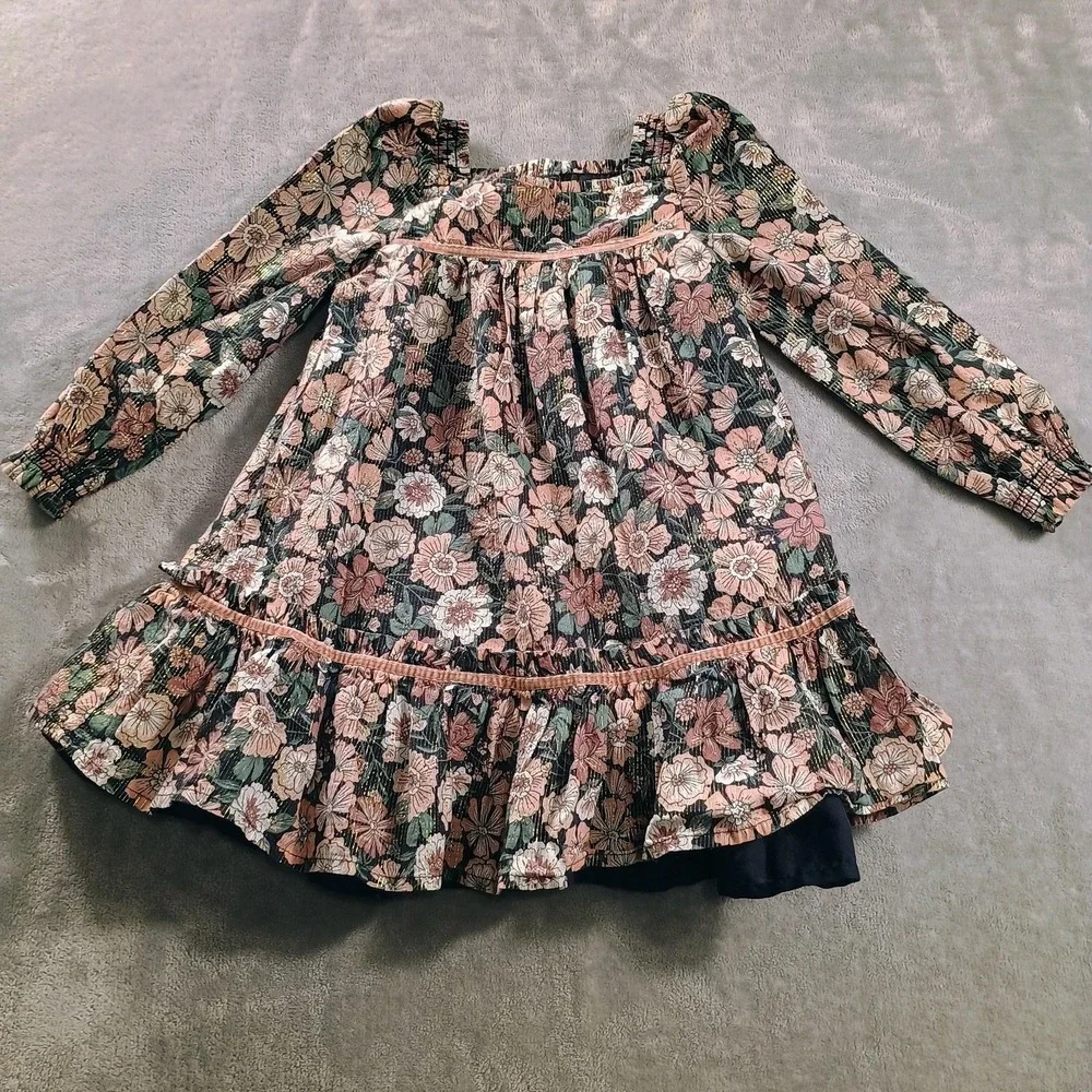 Cupcakes and Cashmere Dress Girls 3T Floral Metallic Ruffle Party Dress 110